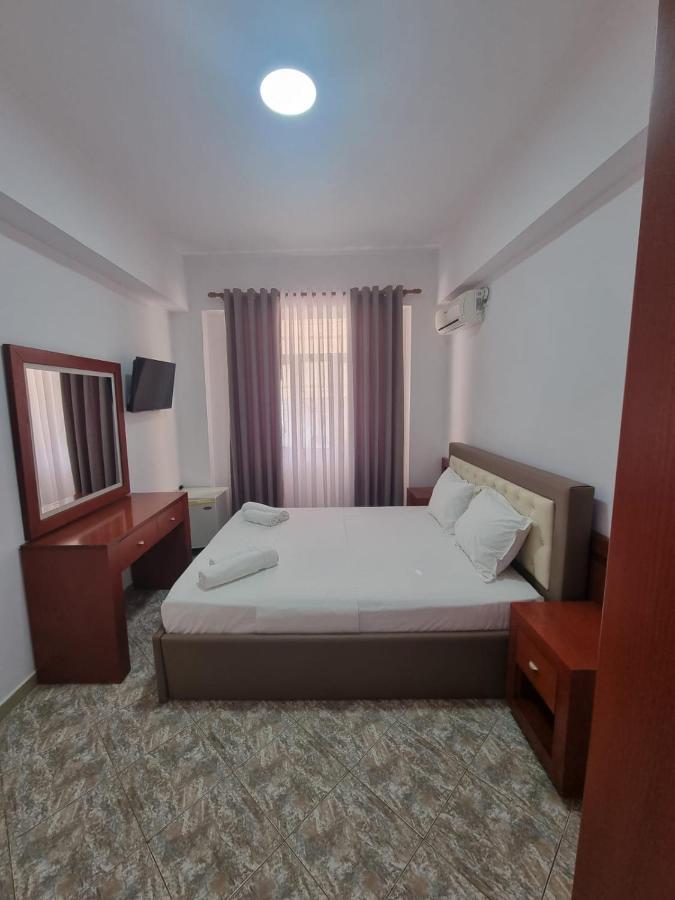 Ideal Apartments & Rooms Sarande Exterior photo